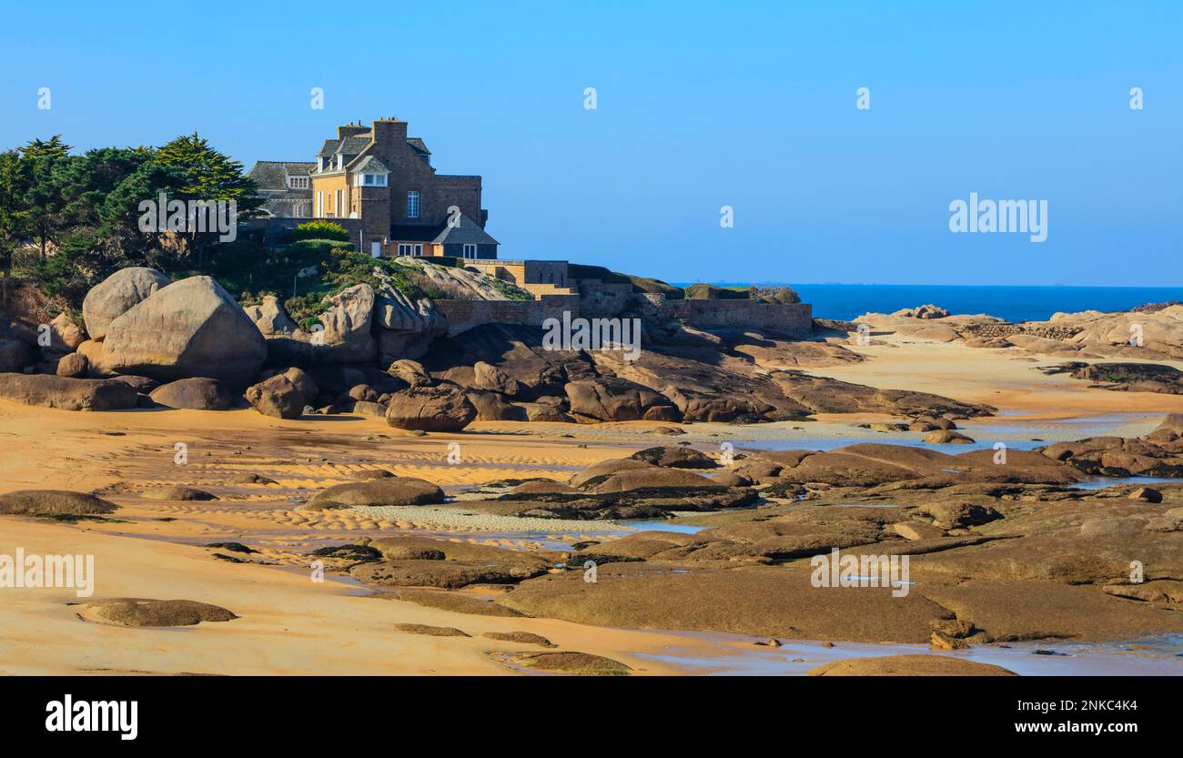 Ile Renote Peninsula, Tregastel, Cote de Granit Rose, Cotes-dArmor Department, Bretagne Breizh Region, Frankreich Stockfoto