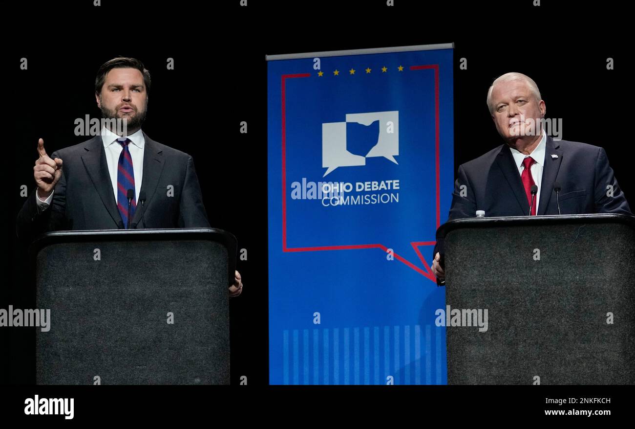 U.S. Senate Republican candidate J.D. Vance, left, delivers his closing