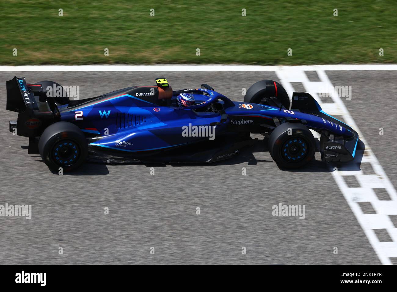 Logan SarSergeant (USA) Williams Racing FW45. Formula One Testing, Day Two, Freitag, 24. Februar 2023. Sakhir, Bahrain. Stockfoto