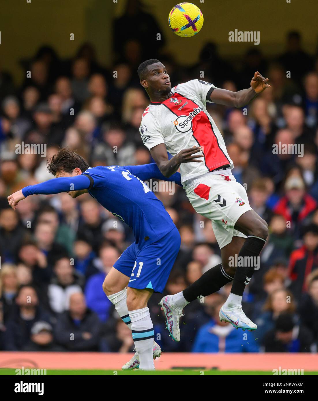18. Februar 2023 - Chelsea gegen Southampton - Premier League - Stamford Bridge Southampton's Ebere Paul Onuachu während des Premier League-Spiels gegen Chelsea. Bild : Mark Pain / Alamy Live News Stockfoto