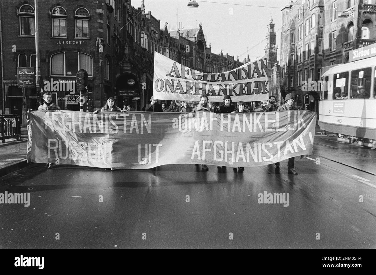 Niederländische Geschichte: Demonstration in Amsterdam gegen die russische Intervention in Afghanistan ca. 26. Januar 1980 Stockfoto