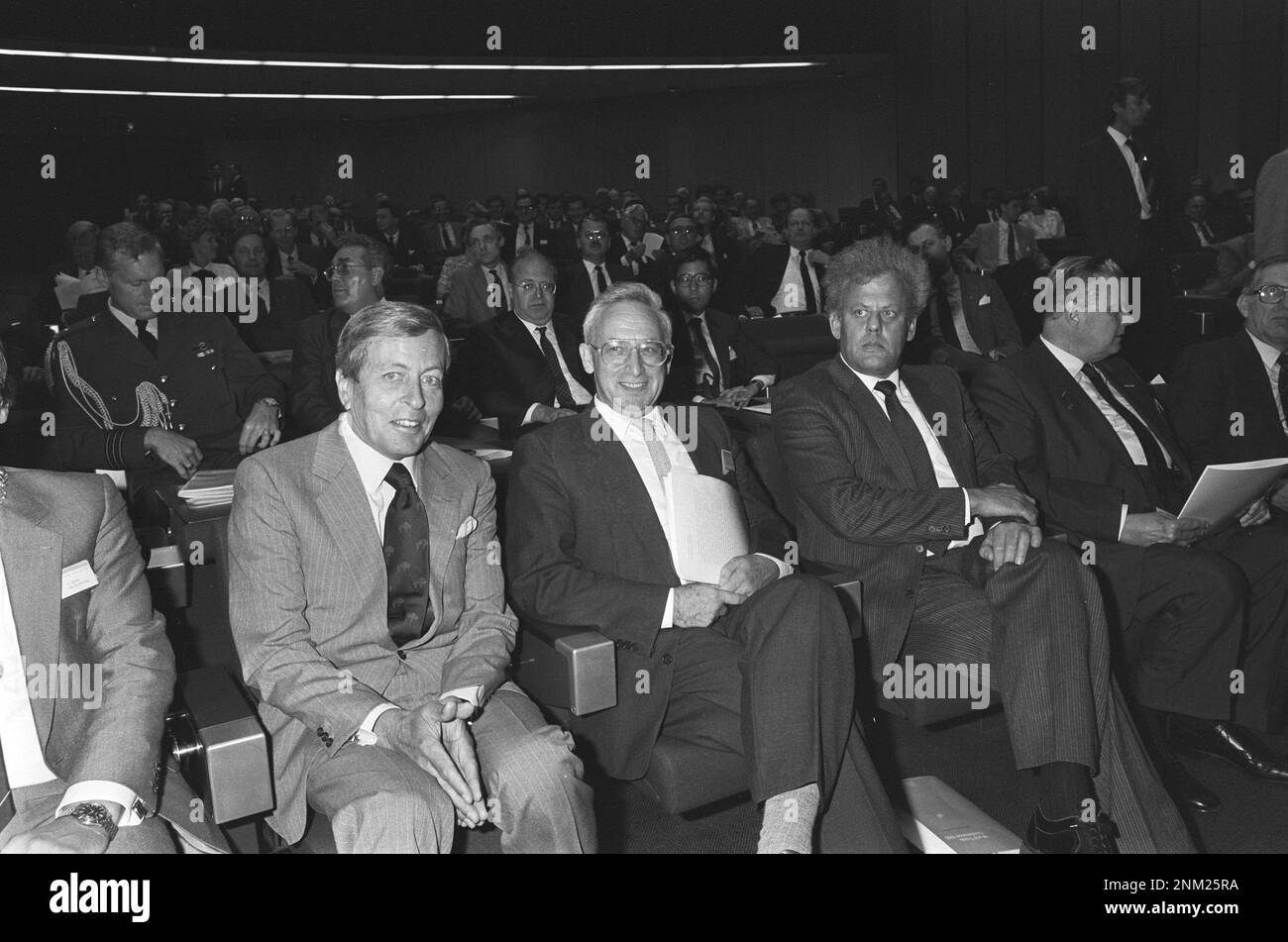 Prinz Claus eröffnet Welthandelskonferenz in den Niederlanden ca. 1985 Stockfoto