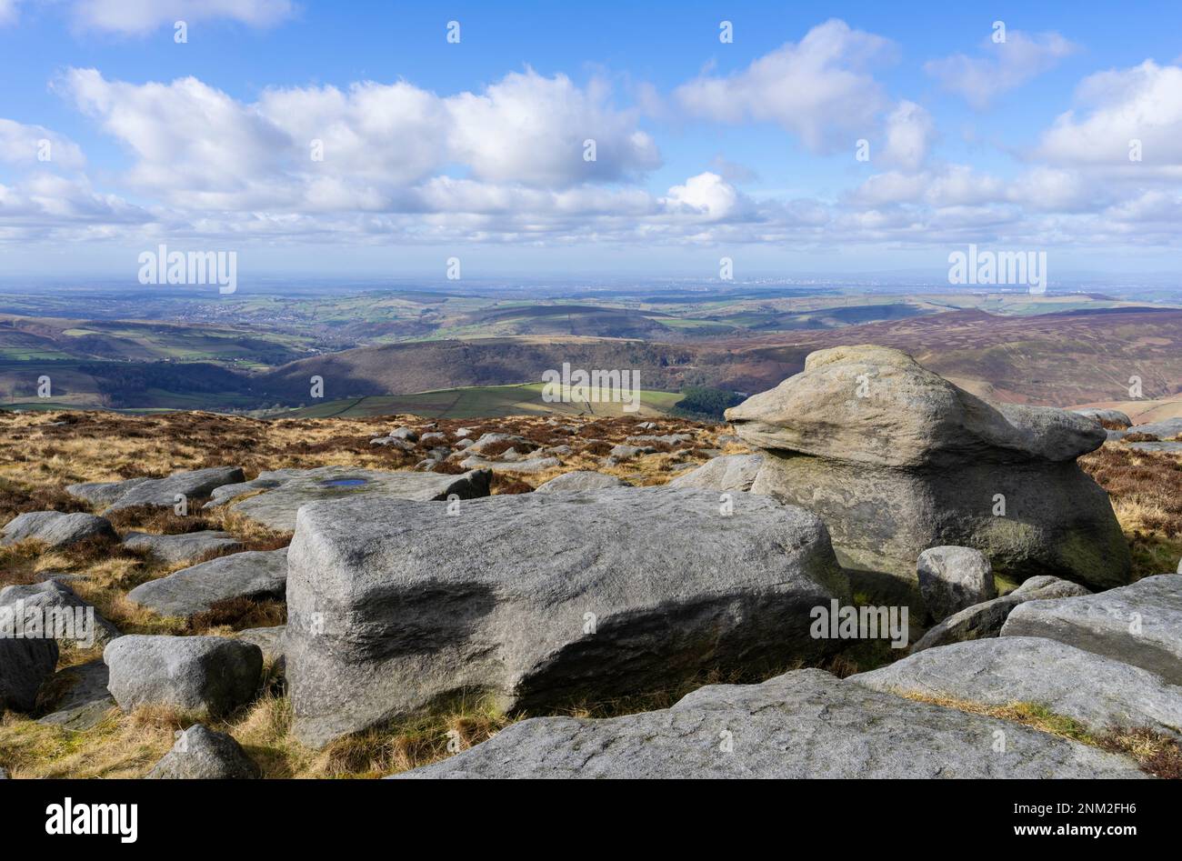 Kinder Scout Moorland Plateau National Nature Reserve Dark Peak Derbyshire Peak District National Park Derbyshire England GB Europa Stockfoto