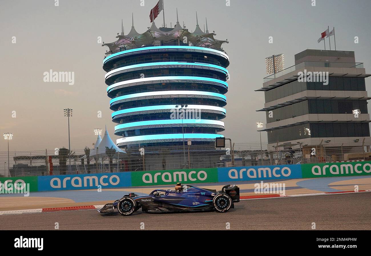 Sakhir, Bahrain. 24. Februar 2023. Motorsport: Formel 1, Probefahrten. Logan Sergeant vom Team Williams in den USA ist auf dem richtigen Weg. Kredit: Hasan Bratic/dpa/Alamy Live News Stockfoto