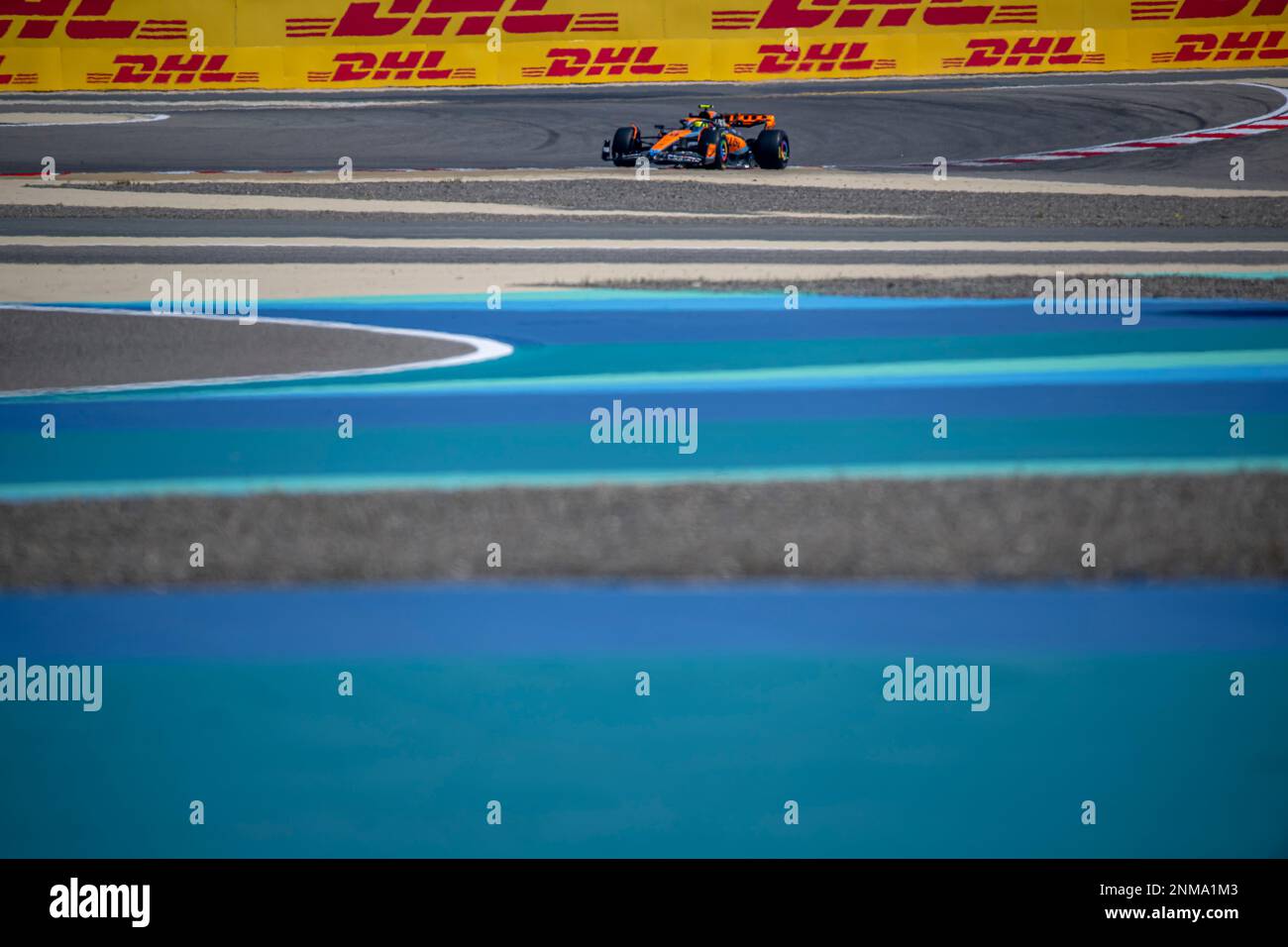 Sakhir, Bahrain, 24. Februar 2023, Lando Norris aus dem Vereinigten Königreich tritt um McLaren F1 an. Wintertests, die Wintertests der Formel-1-Meisterschaft 2023. Kredit: Michael Potts/Alamy Live News Stockfoto
