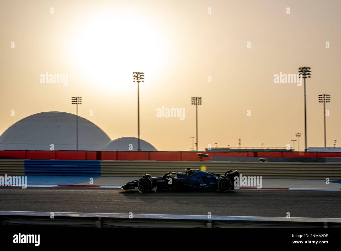 Sakhir, Bahrain, 24. Februar 2023, Zhou Guanyu aus China, tritt um den Alfa Romeo Racing an. Wintertests, die Wintertests der Formel-1-Meisterschaft 2023. Kredit: Michael Potts/Alamy Live News Stockfoto