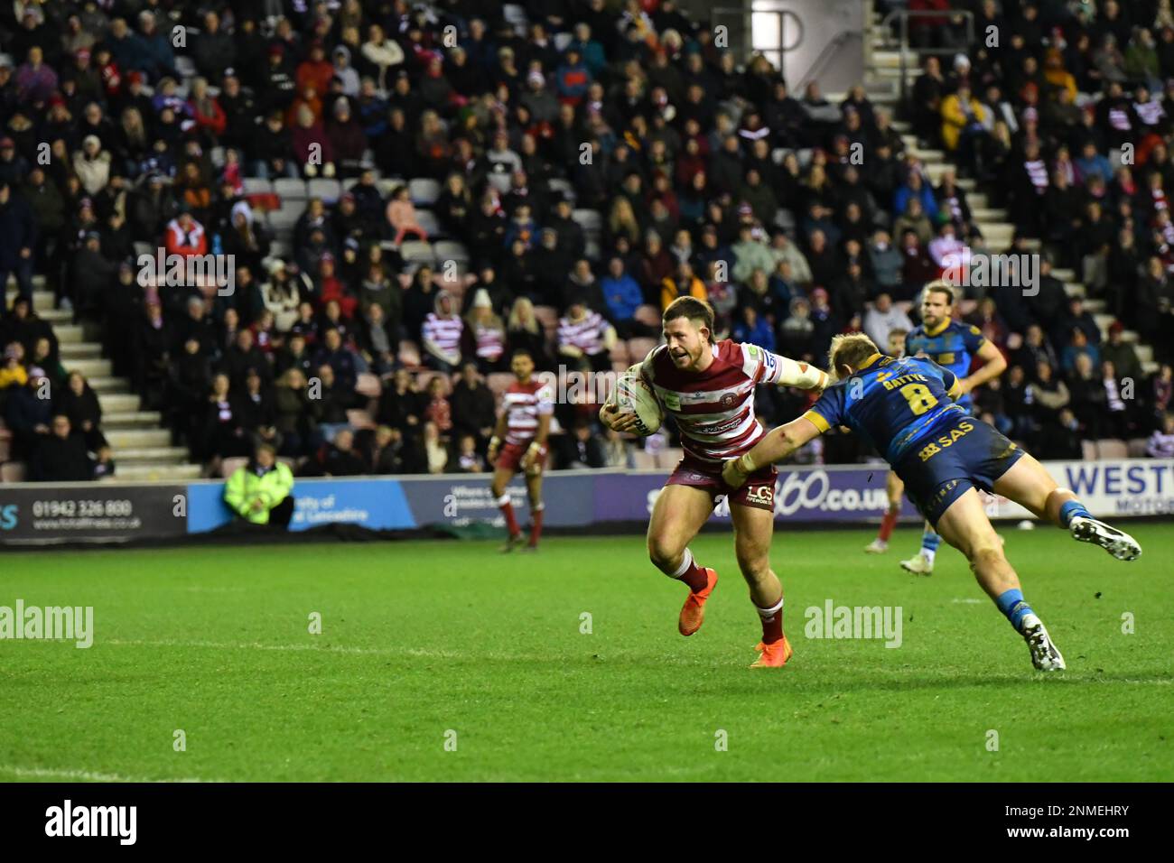 DW Stadium, Wigan, England. 24. Februar 2023 Betfred Super League, Wigan Warriors gegen Wakefield Trinity; Betfred Super League Match zwischen Wigan Warriors und Wakefield Trinity, Guthaben: Mark Percy/Alamy Live News Stockfoto