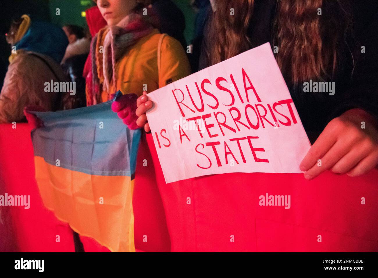 Danzig, Polen. 24. Februar 2023 Protest zum ersten Jahrestag der russischen Invasion in der Ukraine © Wojciech Strozyk / Alamy Live News *** Lokale Bildunterschrift *** Stockfoto