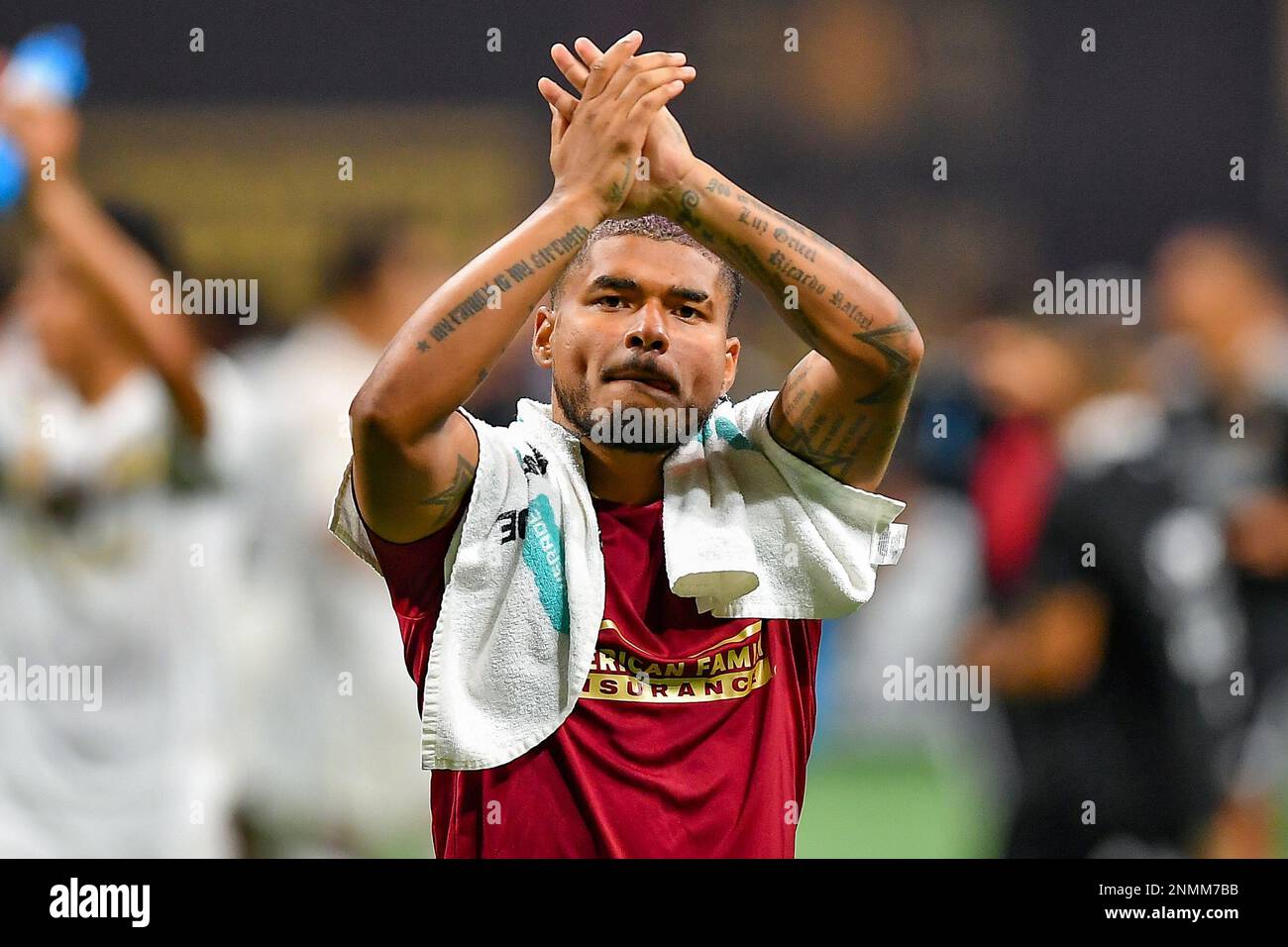 ATLANTA, GA – September 15: Atlanta forward Josef Martinez (7) salutes the fans following the conclusion of the MLS match between FC Cincinnati and Atlanta United FC on September 15th, 2021 at Mercedes-Benz Stadium in Atlanta, GA. (Photo by Rich von Biberstein/Icon Sportswire) (Icon Sportswire via AP Images) Stockfoto