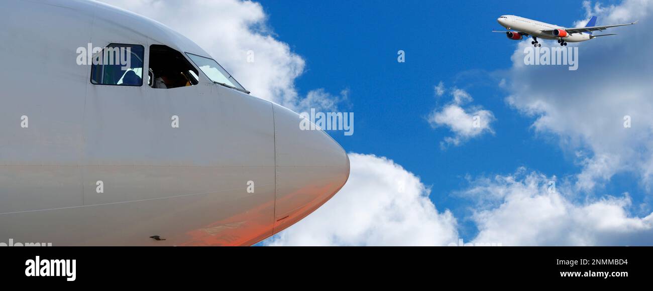 Das Flugzeug wartet auf den Start Stockfoto