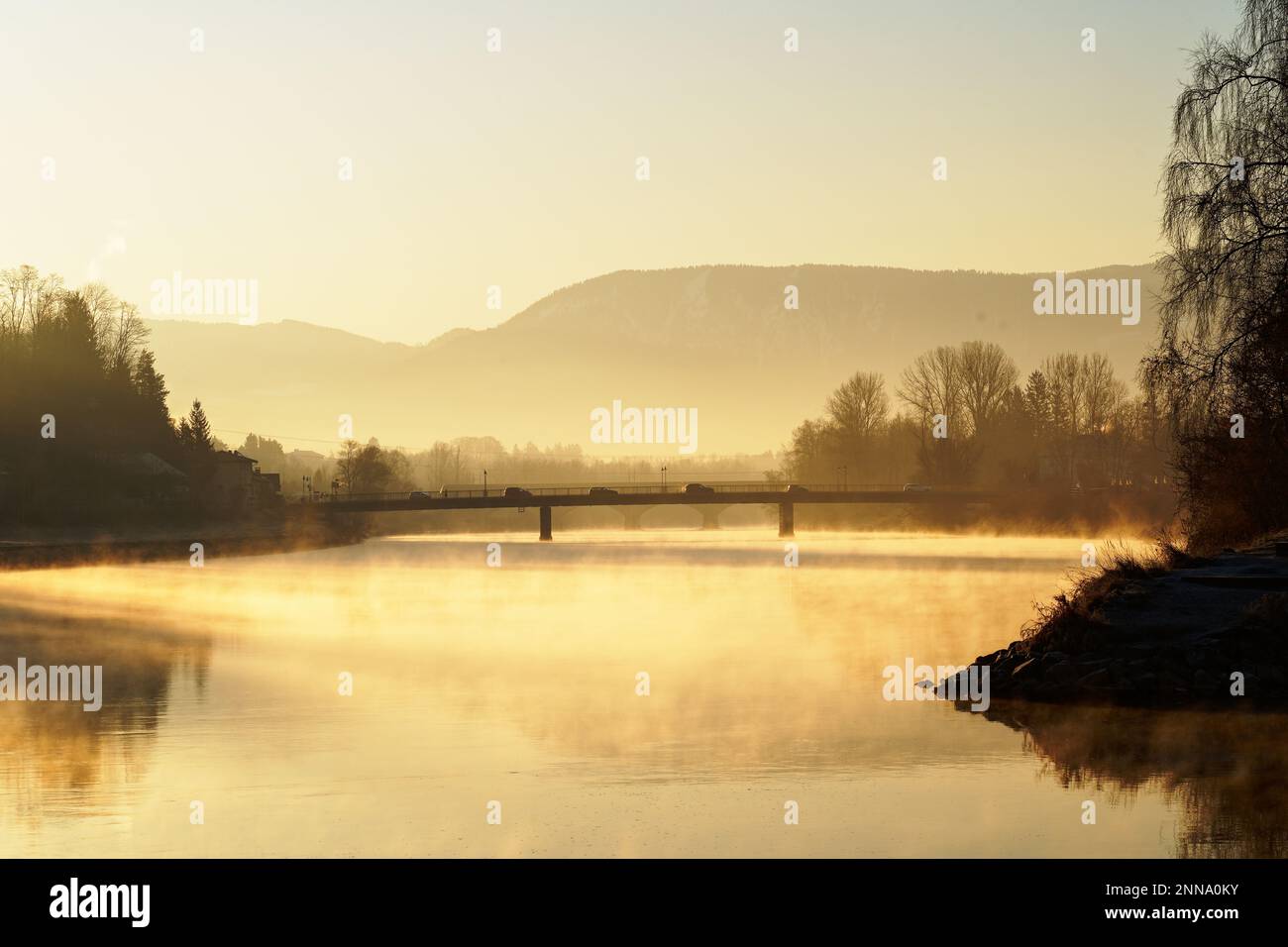 Sonnenaufgang am Innspitz Stockfoto