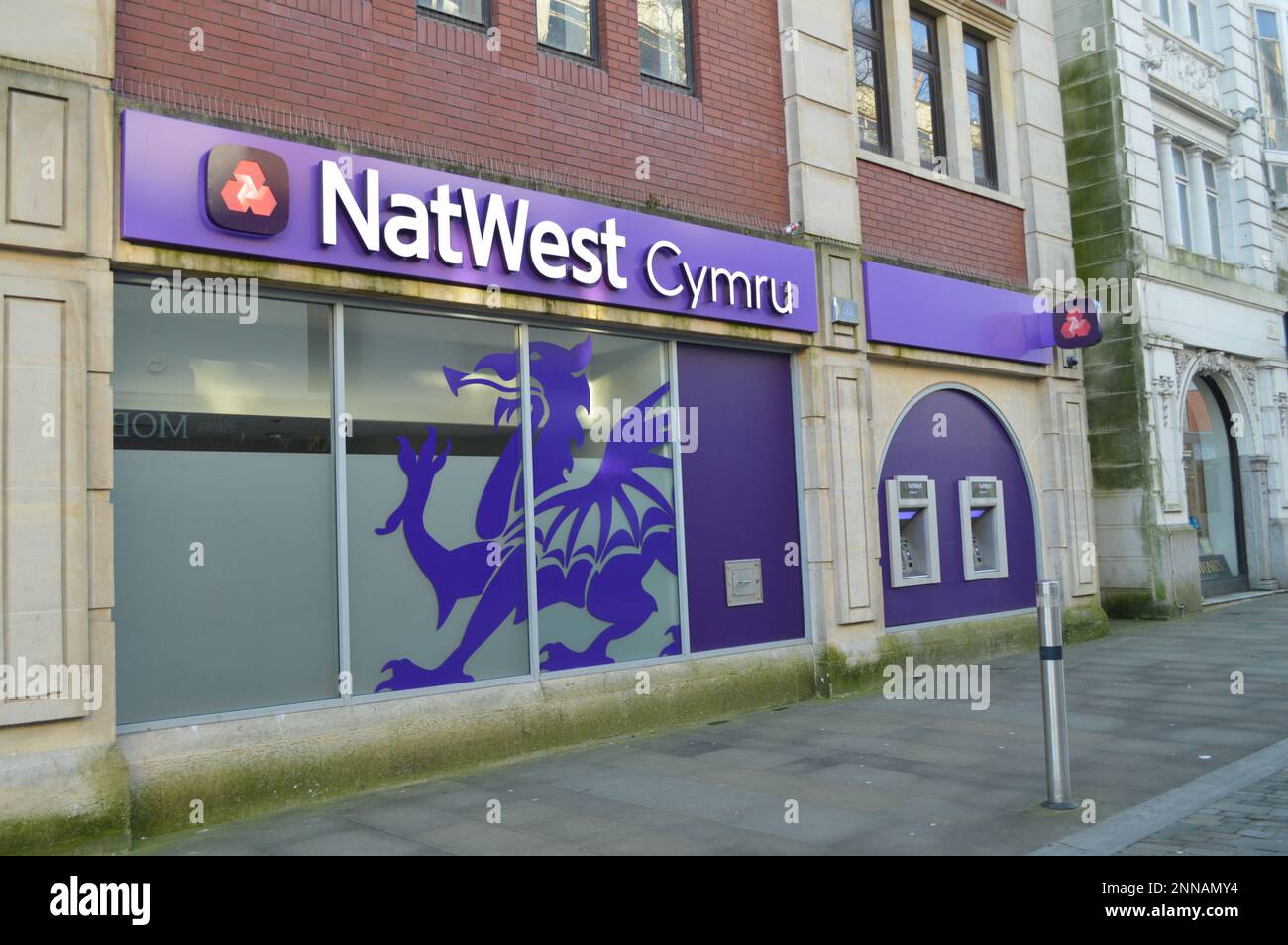 25. Februar 2023, Swansea, Wales, Vereinigtes Königreich. NatWest Bank in der Oxford Street. Stockfoto