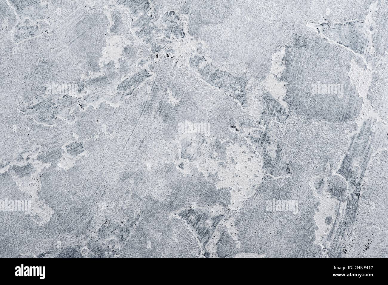 Abstrakte dunkle Textur. Verschmutzter Wandhintergrund oder Tapete mit Platz für Kopien. Grunge graue Textur mit Kratzern. Nahtlose Struktur mit grauem Grunge in Used-Optik Stockfoto