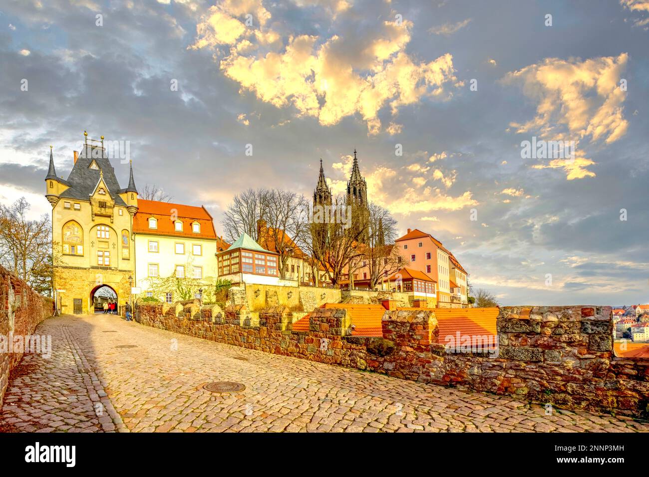 stadt in sachsen 8 buchstaben