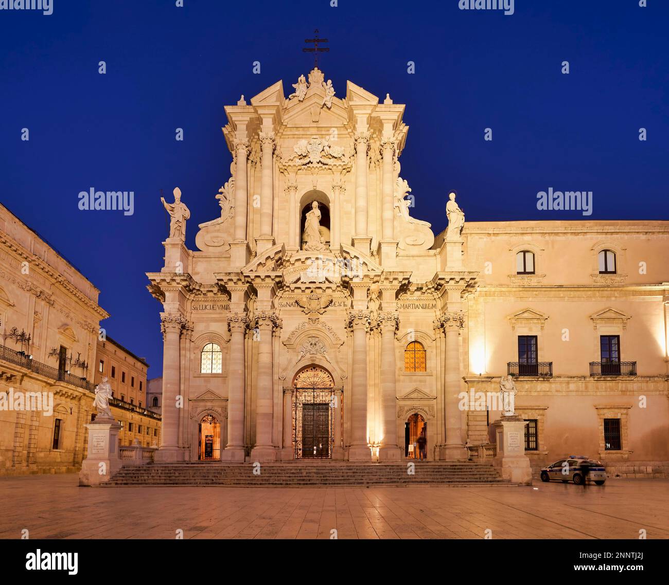 Die Kathedrale von Syrakus (Duomo di Siracusa), früher die Cattedrale