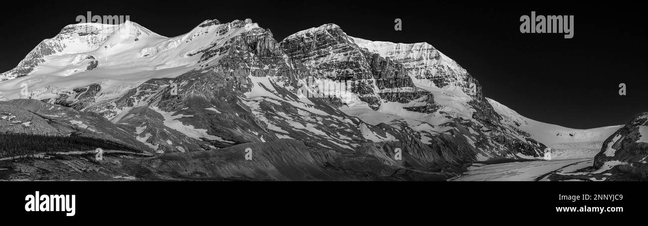 Mount Athabasca und Athabasca Glacier, Alberta, Kanada Stockfoto