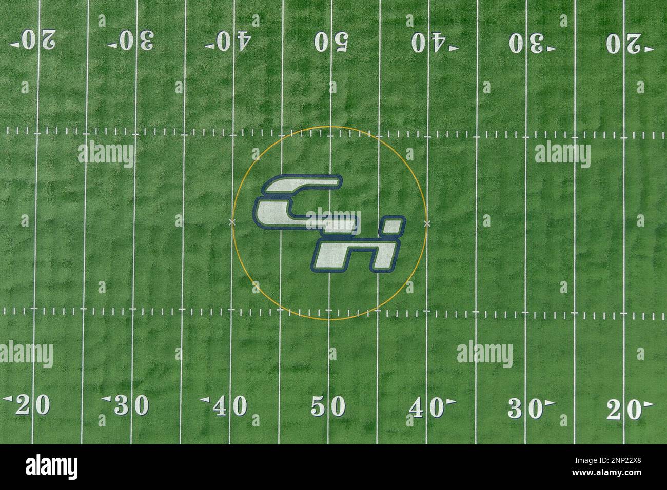 A detailed view of the Chino Hills High School logo at at midfield of the football field, Sunday, Jan. 17, 2021, in Chino Hills, Calif. (Kirby Lee via AP) Stockfoto