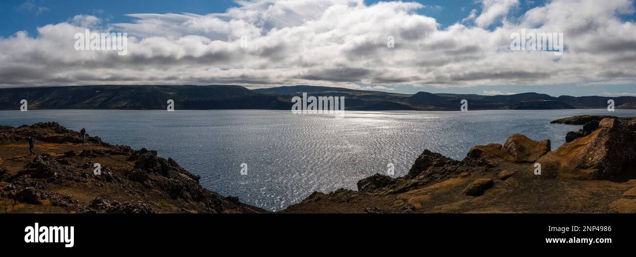 Landschaft mit dem Lago Kleifaatn, der Halbinsel Reykjanes, Island Stockfoto