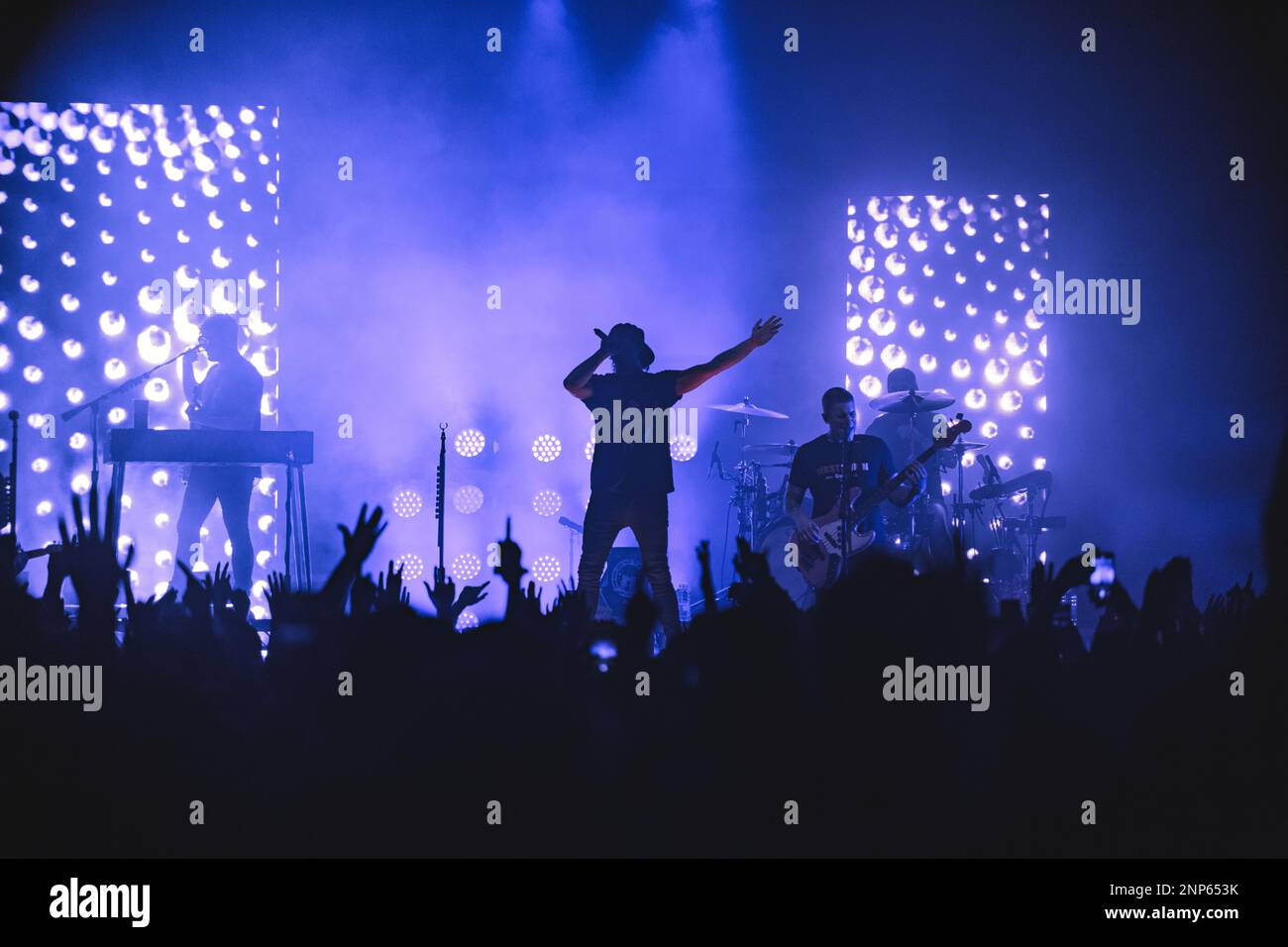 Mailand, Italien. 25. Februar 2023. Amerikanische Pop-Punk-Band All Time Low tritt am 25. Februar 2023 live im Fabrique in Mailand auf (Foto: Maria Laura Arturi/NurPhoto) Guthaben: NurPhoto SRL/Alamy Live News Stockfoto