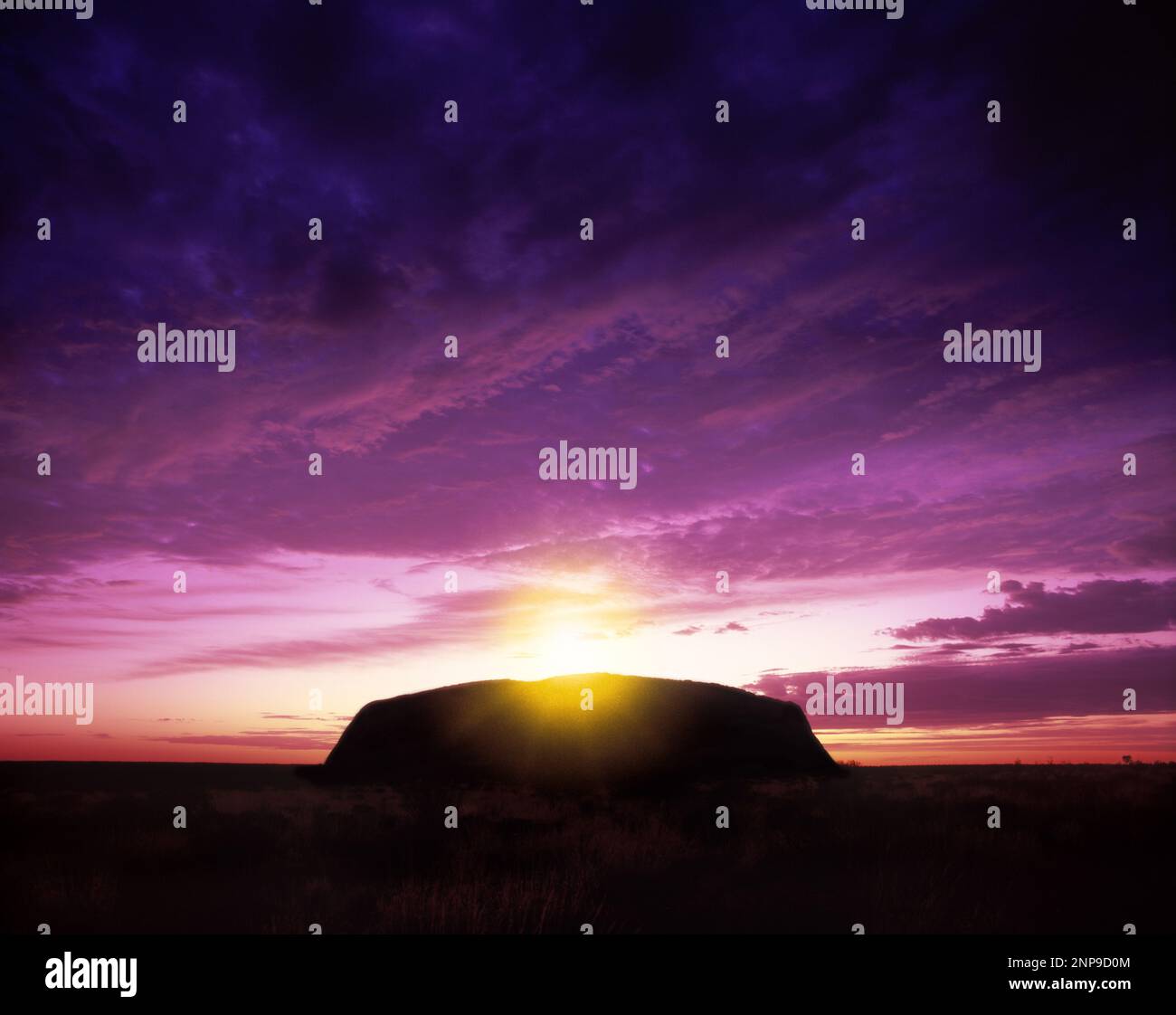 NORTHERN TERRITORY AUSTRALIEN AYERS ROCK ULURU-KATA TJUTA NATIONAL PARK Stockfoto