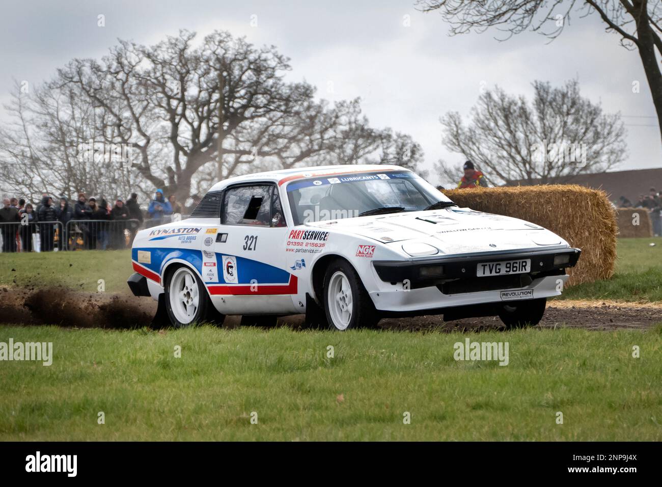 Triumph TR8 Rally Car bei Race Retro 2023 Exhibition und Rally Stages im Stoneleigh Park Warwickshire UK Stockfoto