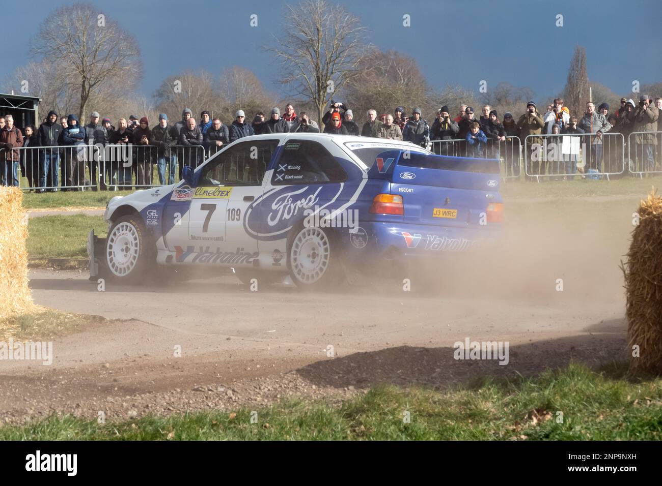 Ford Escort Cosworth auf Race Retro 2023 Exhibition und Rally Stages im Stoneleigh Park Warwickshire UK Stockfoto
