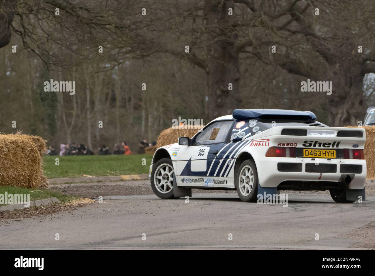 1987 Ford RS 200 Group B Rallycar auf Race Retro 2023 Exhibition und Rallybühnen im Stoneleigh Park Warwickshire UK Stockfoto