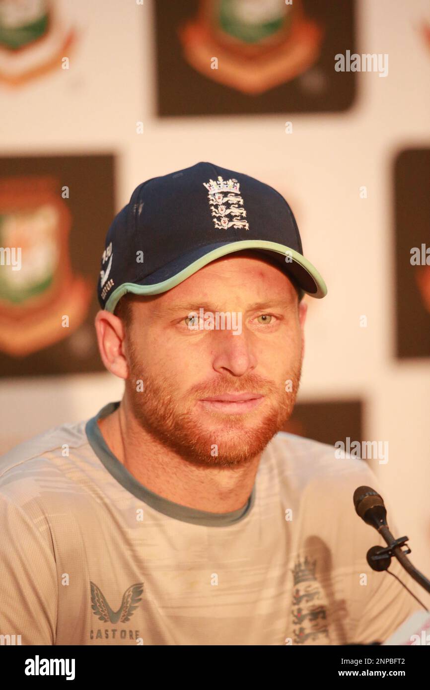 Captain Jos Buttler des England ODI-Teams nimmt an der Pressekonferenz im BCB Media Conference Room im SBNCS in Mirpur, Dhaka, Bangladesch Teil. Stockfoto