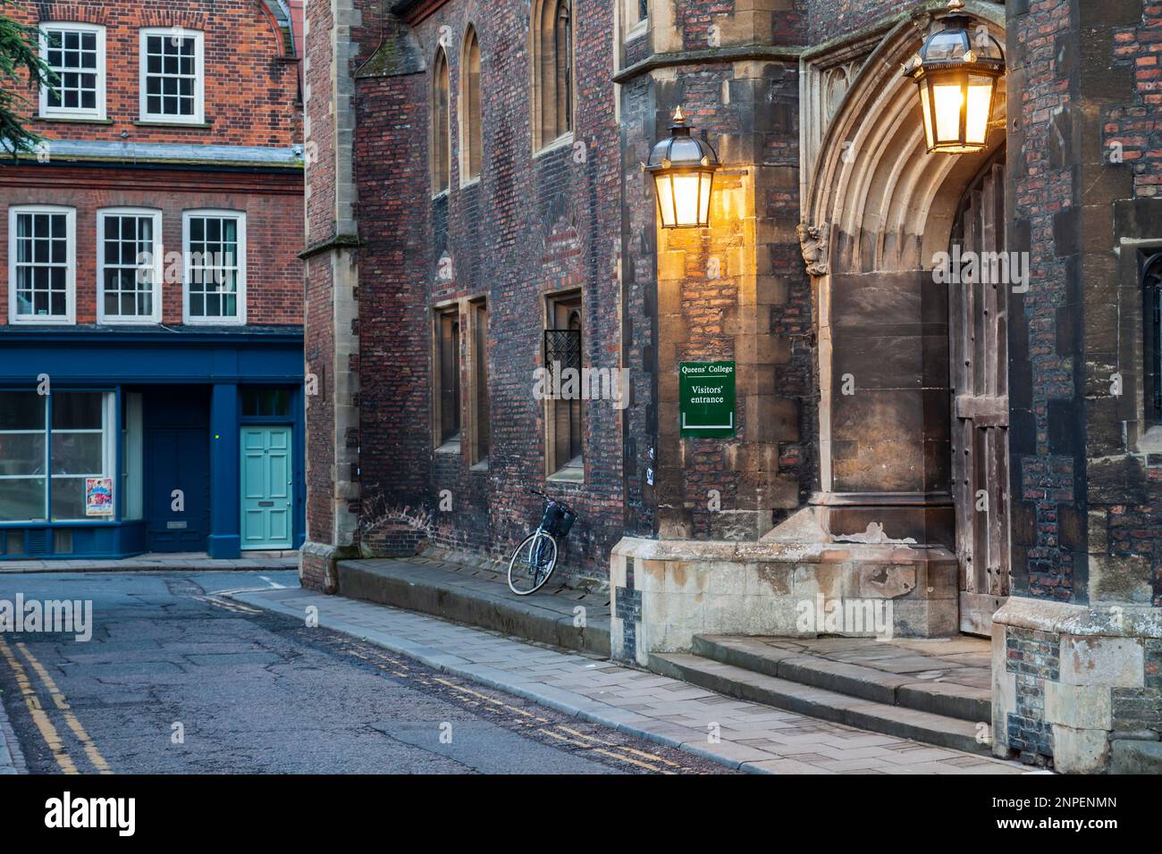 Eintritt zum Queen's College im Stadtzentrum von Cambridge. Stockfoto