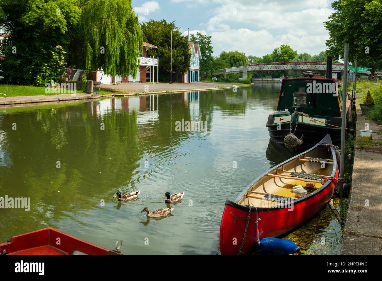 Frühlingsmittagmittag auf dem Fluss Cam in Cambridge. Stockfoto