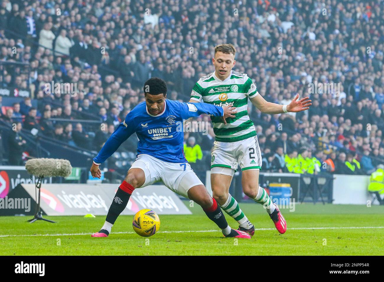 Glasgow, Großbritannien. 26. Februar 2023. UK. Im Finale des Viaplay Cup spielten die Rangers vs Celtic im Hampden Park in Glasgow. Kredit: Findlay/Alamy Live News Stockfoto