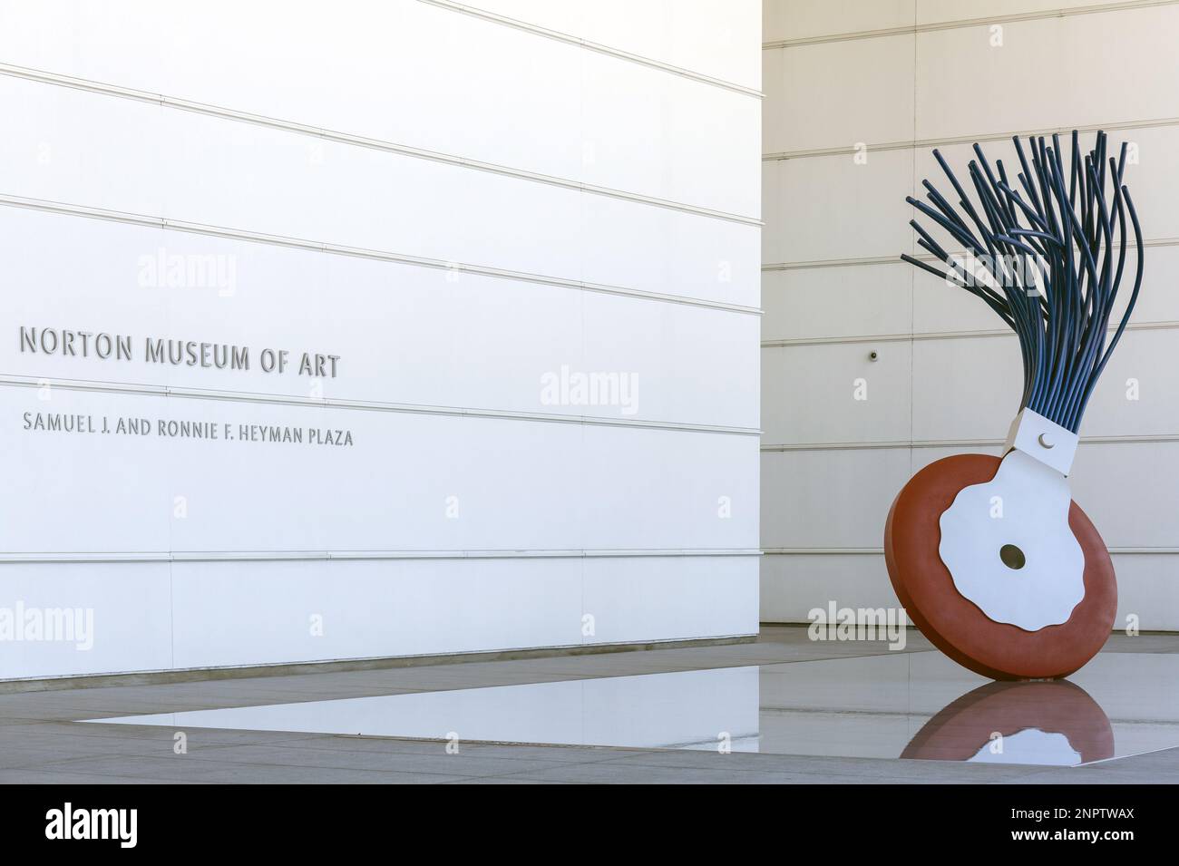 Außenansicht des Norton Museum of Art in West Palm Beach, Florida Stockfoto