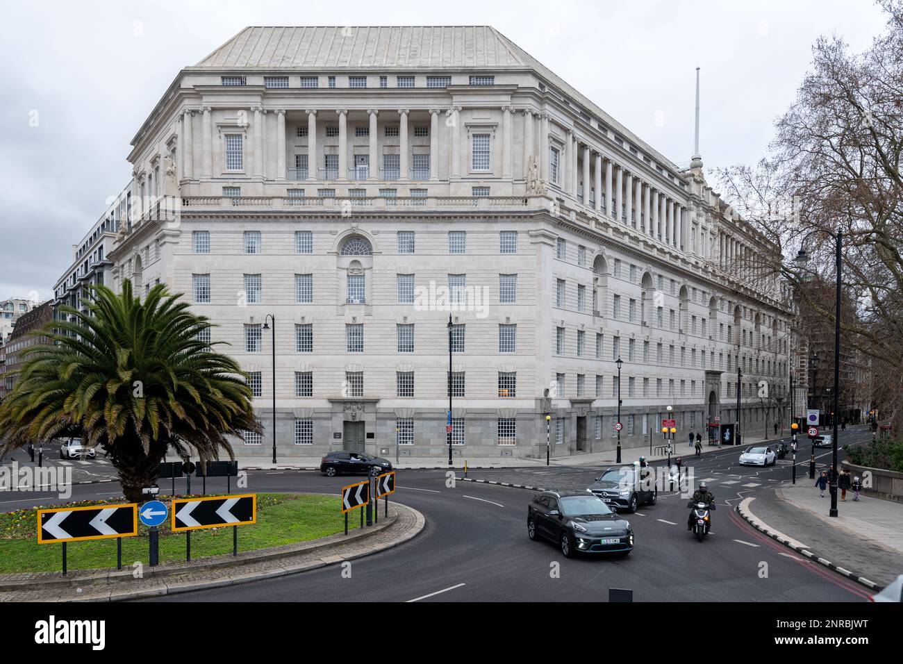 London, Vereinigtes Königreich - 12. Februar 2023: London Imperial Chemical House, 9 Millbank, denkmalgeschütztes Gebäude der Kategorie II, erbaut zwischen 1927 und 1929 Stockfoto