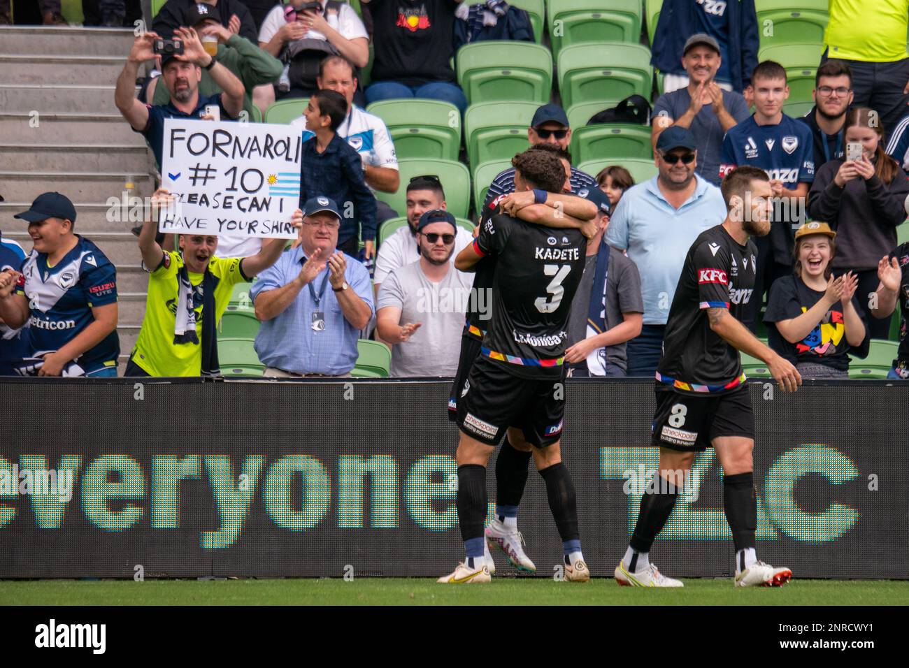 AAMI Park, Melbourne, Australien. 26. Februar 2023. Kadete von Melbourne Victory feiert den Elfmeterschießen Bruno Fornaroli. Kredit: James Forrester/Alamy Live News Stockfoto