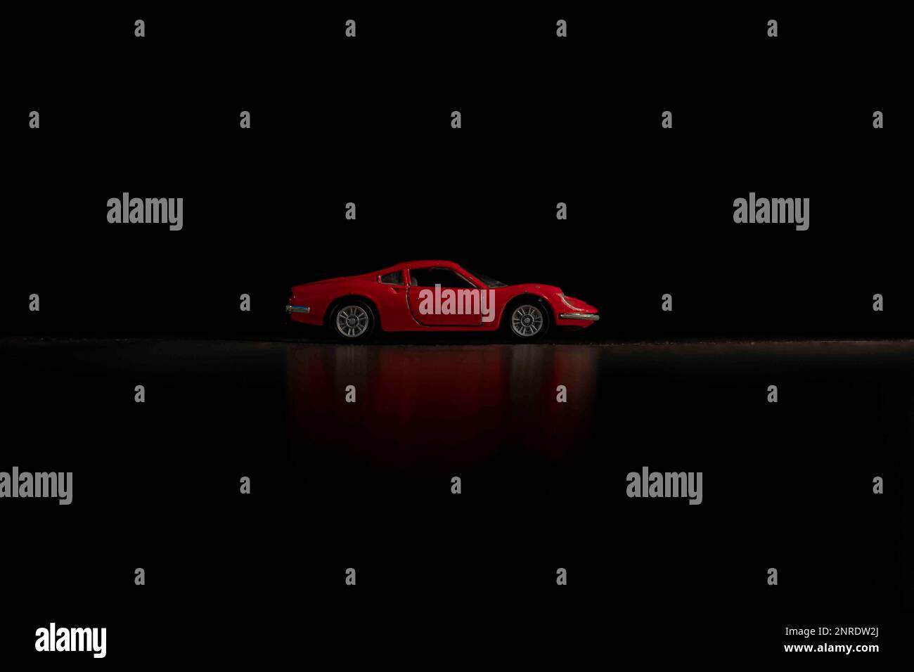 Der klassische Ferrari Dino 246gt Supersportwagen reflektiert Stockfoto