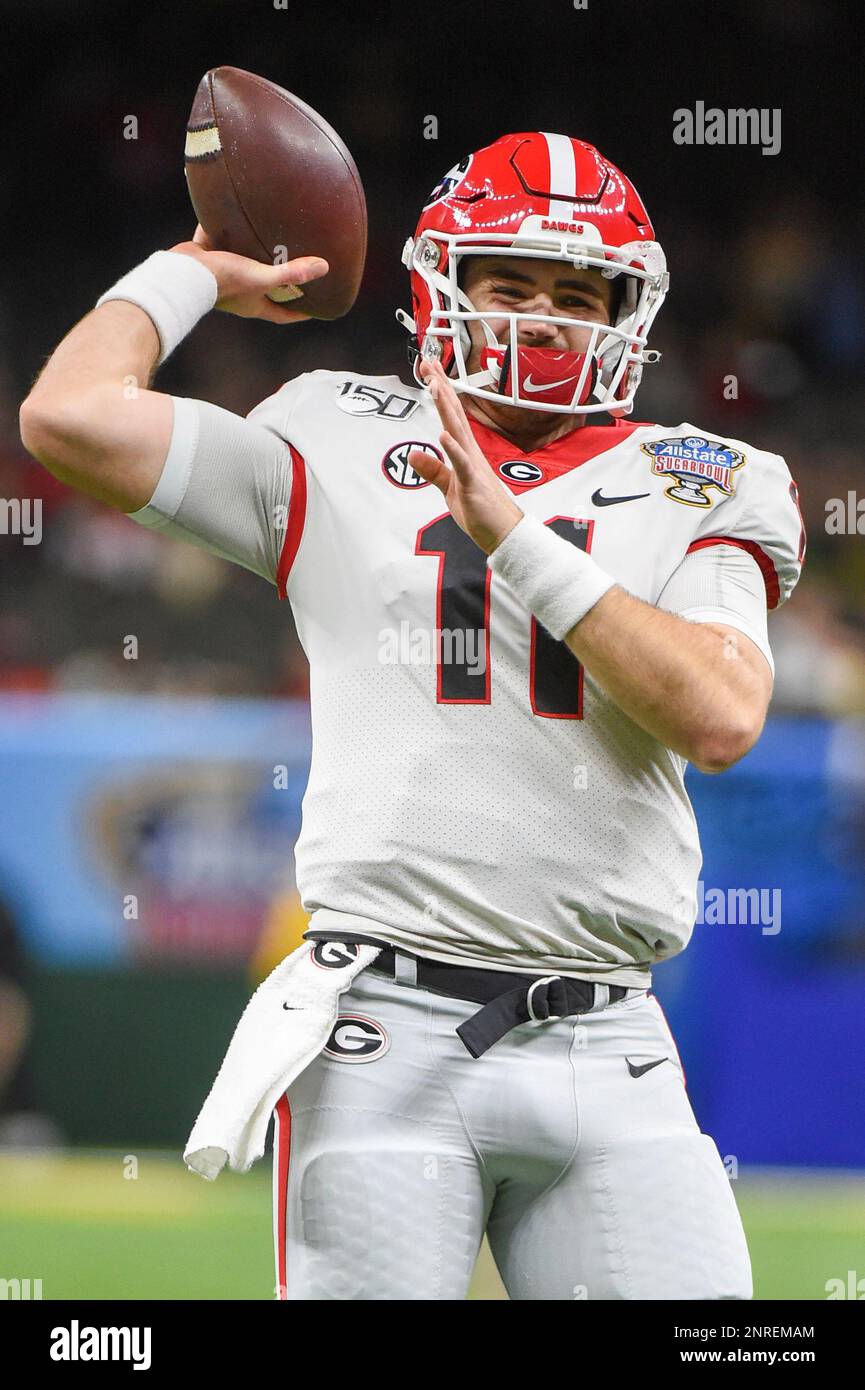 NEW ORLEANS, LA - JANUARY 01: Georgia Bulldogs quarterback Jake Fromm (11) warms up before the Sugar Bowl football game between the Georgia Bulldogs and Baylor Bears at the Mercedes-Benz Superdome on January 1, 2020 in New Orleans, LA. (Photo by Ken Murray/Icon Sportswire) (Icon Sportswire via AP Images) Stockfoto