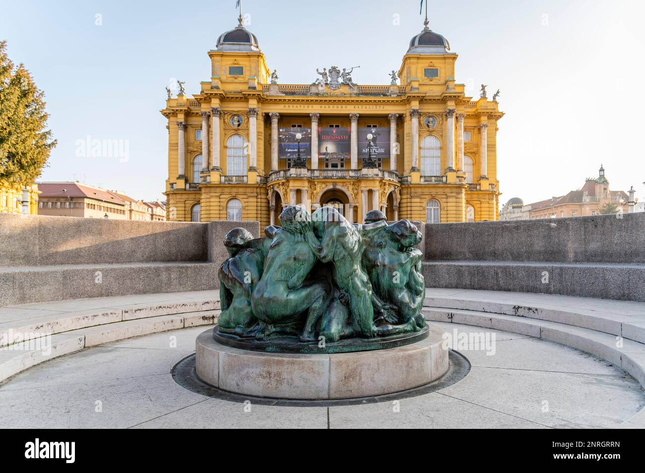 Der Brunnen des Lebens und das kroatische Nationaltheater, Zagreb, Kroatien Stockfoto