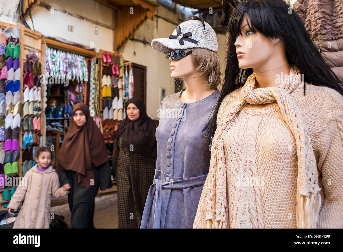 Street Scene, Medina, andalusischen Viertel, Fes, Marokko Stockfoto