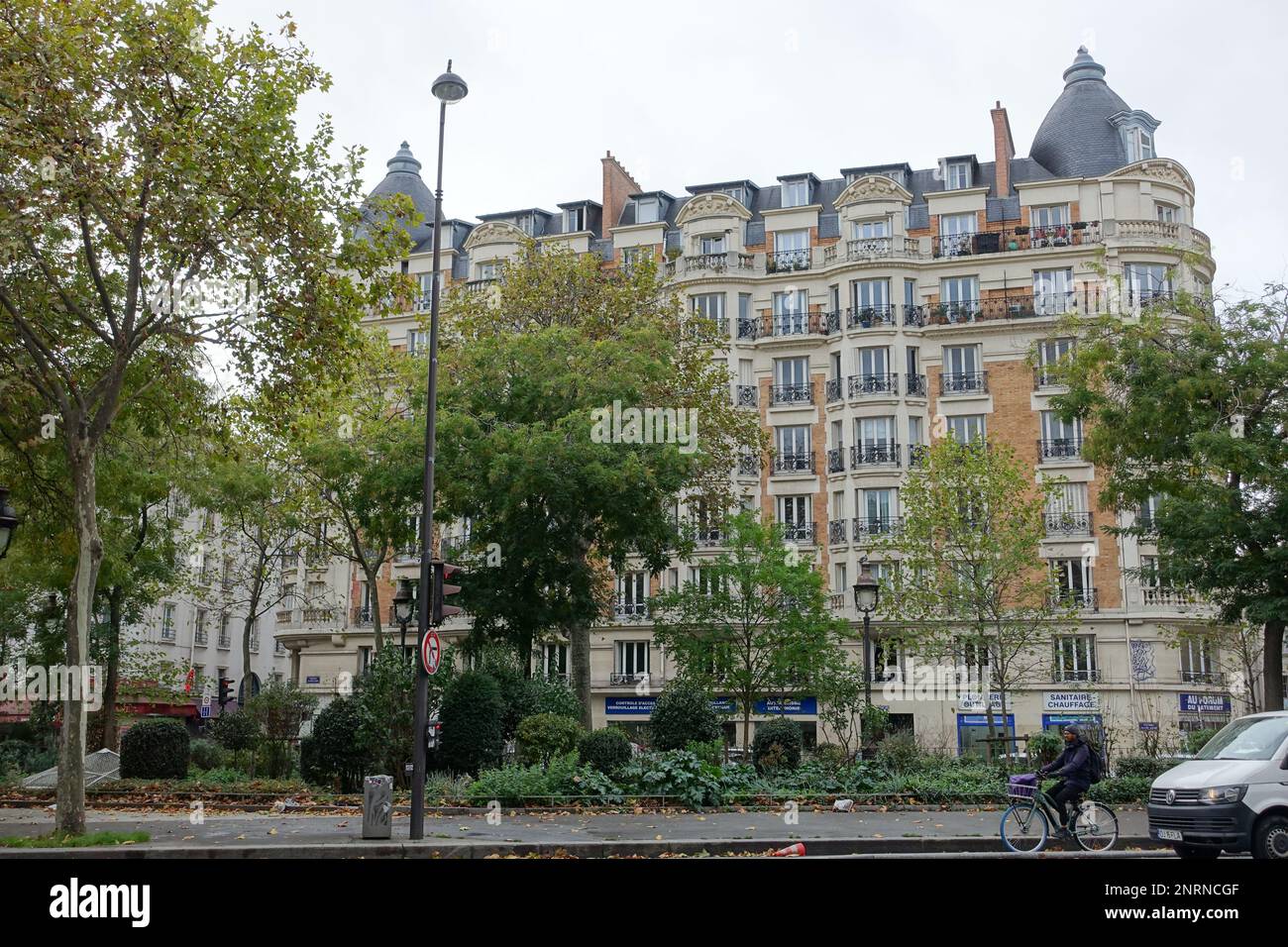 Ein Pariser Apartmentgebäude Stockfoto