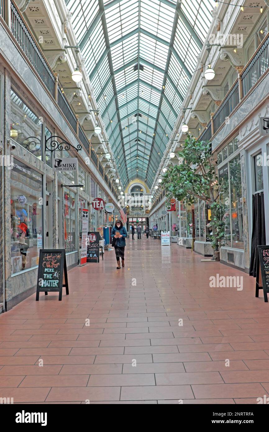 Die 1898 eröffnete Colonial Arcade im Stadtzentrum von Cleveland, Ohio, USA verbindet die Euclid Avenue mit der Prospect Avenue. Stockfoto