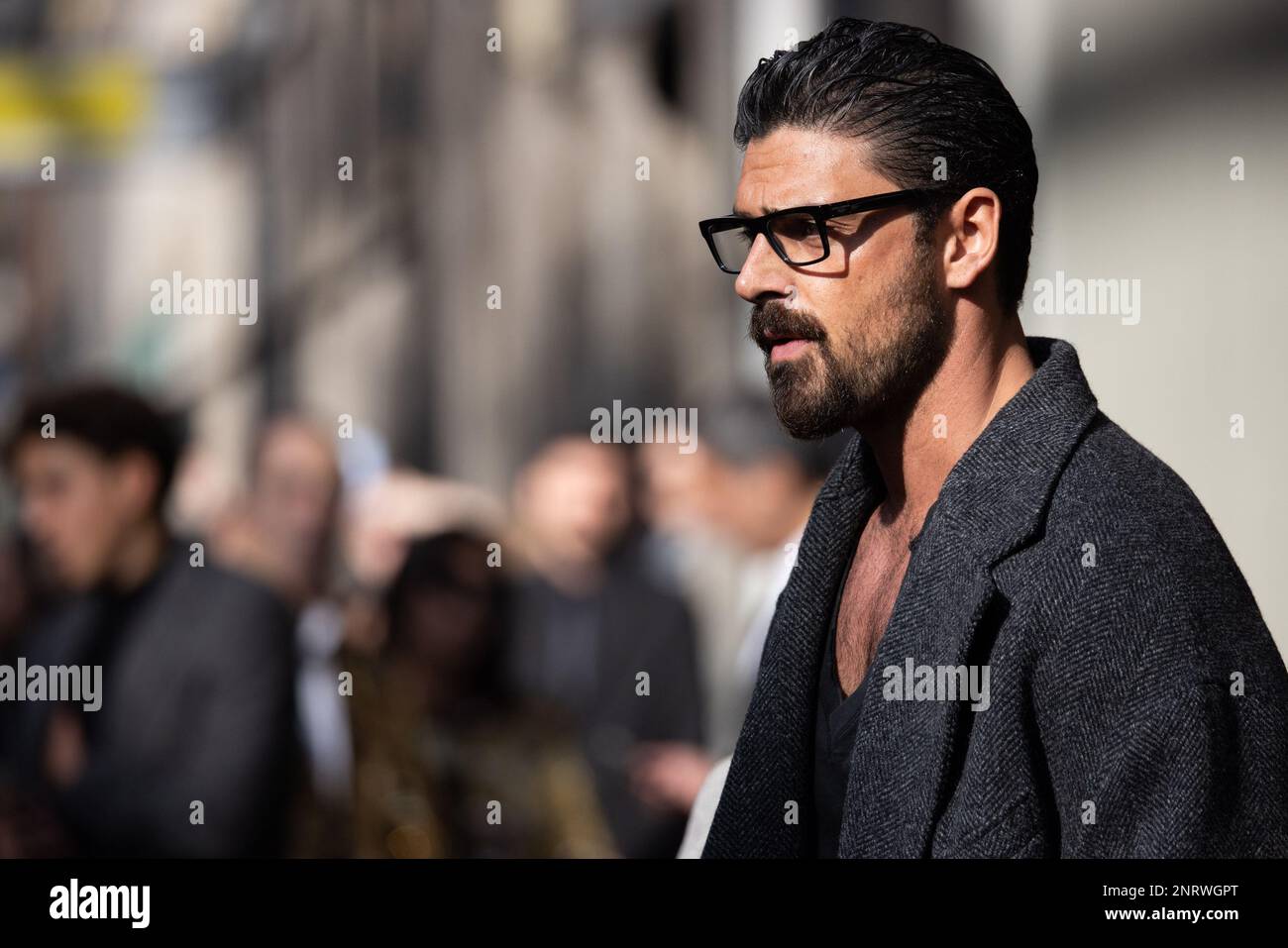 Michele Morrone ist sean auf der Dolce & Gabbana Fashion Show, Milan