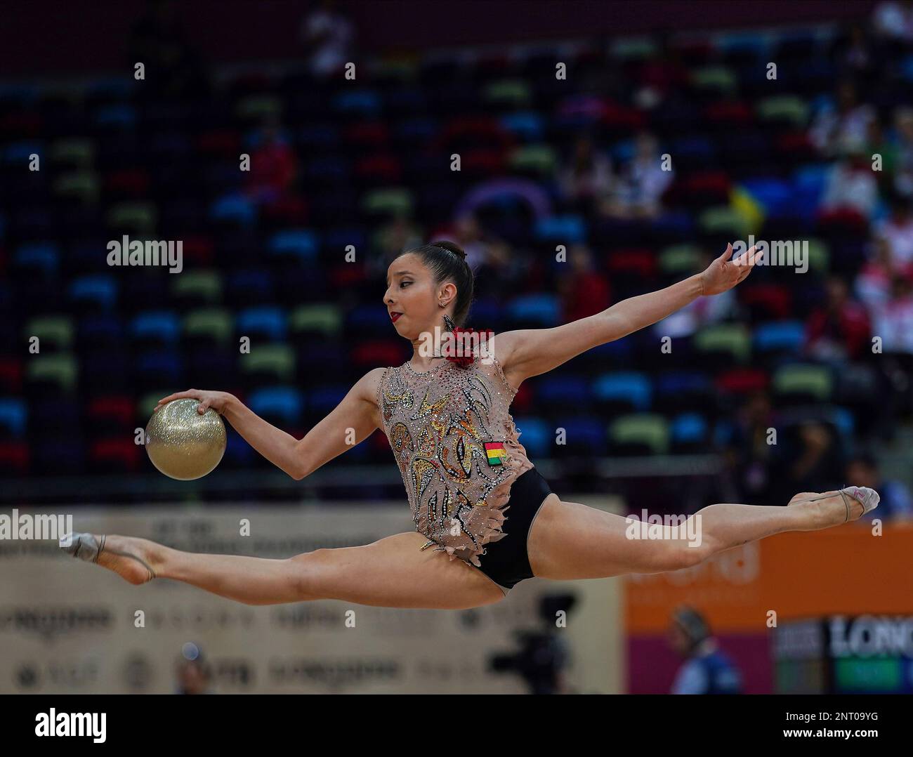 September 17, 2019: Fabiana Abastoflor of Bolivia during the 37th Rhythmic Gymnastics World Championships match between and Day 2 at the National Gymnastics Arena in Baku, Azerbaijan. Ulrik Pedersen/CSM.(Credit Image: © Ulrik Pedersen/CSM via ZUMA Wire) (Cal Sport Media via AP Images) Stockfoto