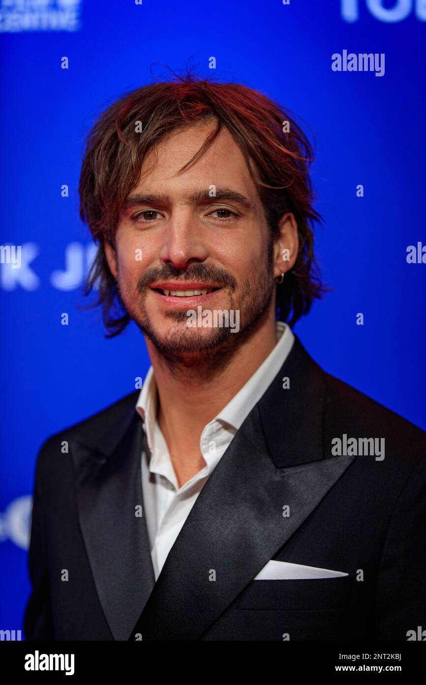 AMSTERDAM - Egbert-Jan Weeber auf dem roten Teppich während der Premiere von Toen Ik je Zag. Der Film basiert auf dem Buch von Isa Hoes über ihr Leben mit Antonie Kamerling. ANP LEVIN DEN BOER niederlande raus - belgien raus Stockfoto