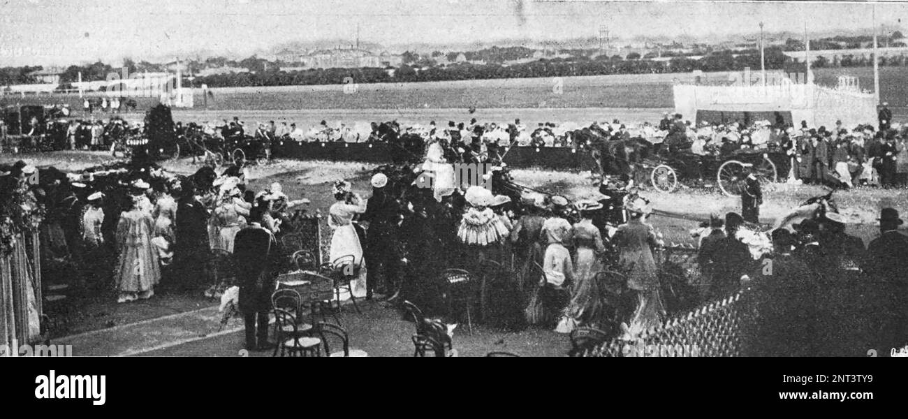 Die Hütte kaiserlicher Personen beim Blumenfestival am 23. Mai 1902 auf dem Khodynka-Feld in Moskau. Abbildung: 1902. Stockfoto