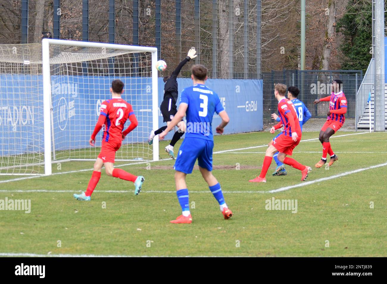 Karlsruher SC U19 A Junioren Bundesliga Niederlage gegen FC Heidenheim Stockfoto