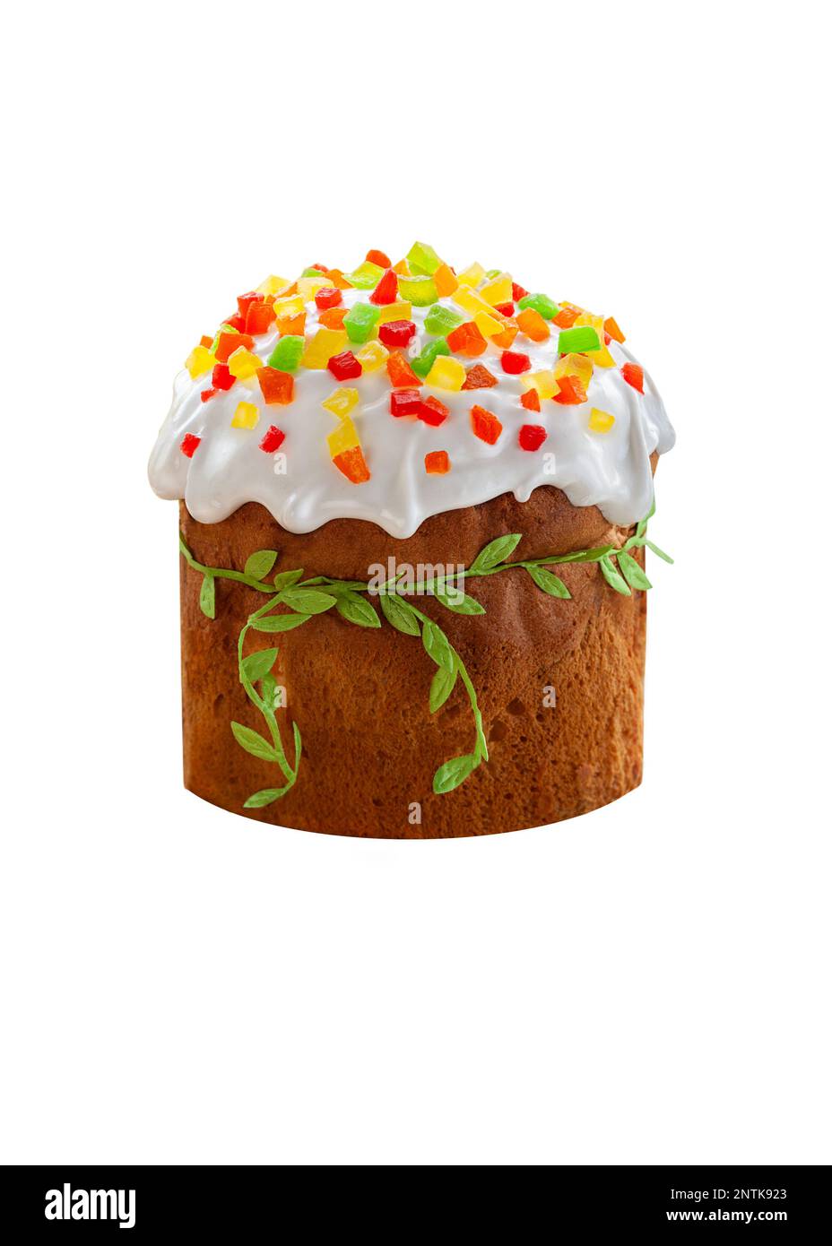 Ostern-Сake mit weißem Zuckereis und dekoriert mit getrockneten kandierten Früchten auf weißem Hintergrund. Stockfoto