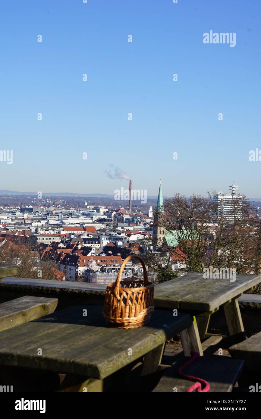 Picknick in einer Stadt wie Bielefeld Stockfoto