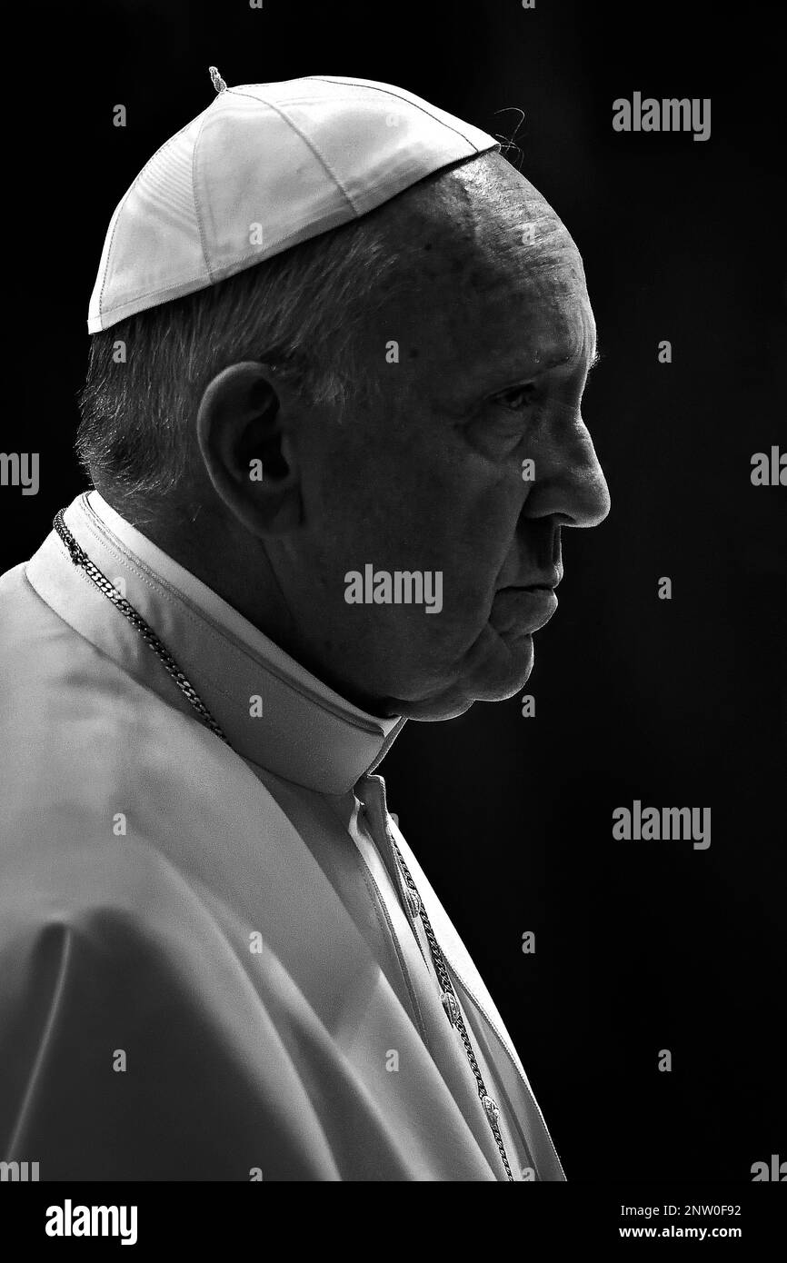 13. Mrz 2023 Markiert 10 Jahre Papst Franziskus. Im Bild : Papst