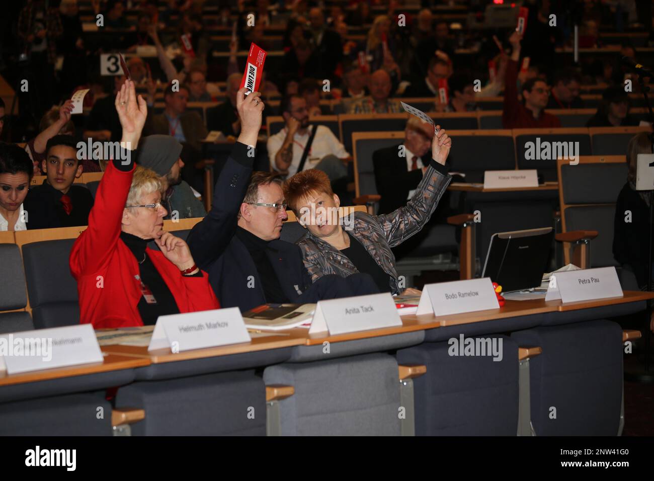 Anita Tack, Bodo Ramelow und Petra Pau auf dem Parteitag der LINKEN 2014 in Hamburg Stockfoto