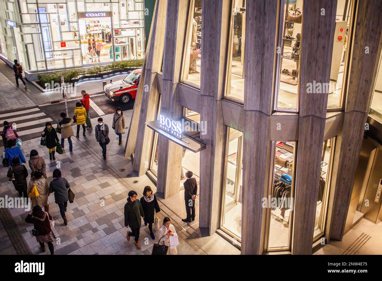 Keyaki Gebietstausch von dem Architekten Norihiko Dan Omotesando Straße. Tokyo. Japan. Stockfoto